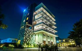 The Zenith - A Boutique Hotel By Hot Millions